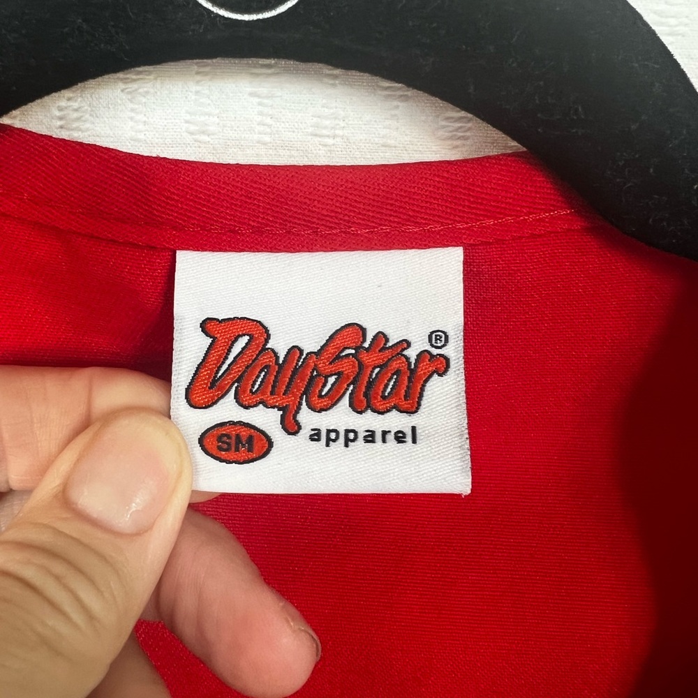 🔴 Daystar Unisex Red Two-Pocket Vest | Size S EUC - Picture 4 of 7